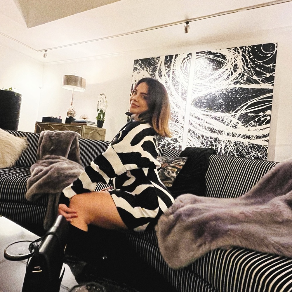 Zebra print sweater dress - Picture 1 of 5